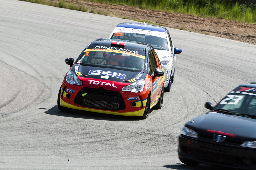 Kim Lund startede bagerst, men tog alligevel to sejre med fra Ring Djursland
(Foto: Gripping Media ApS)